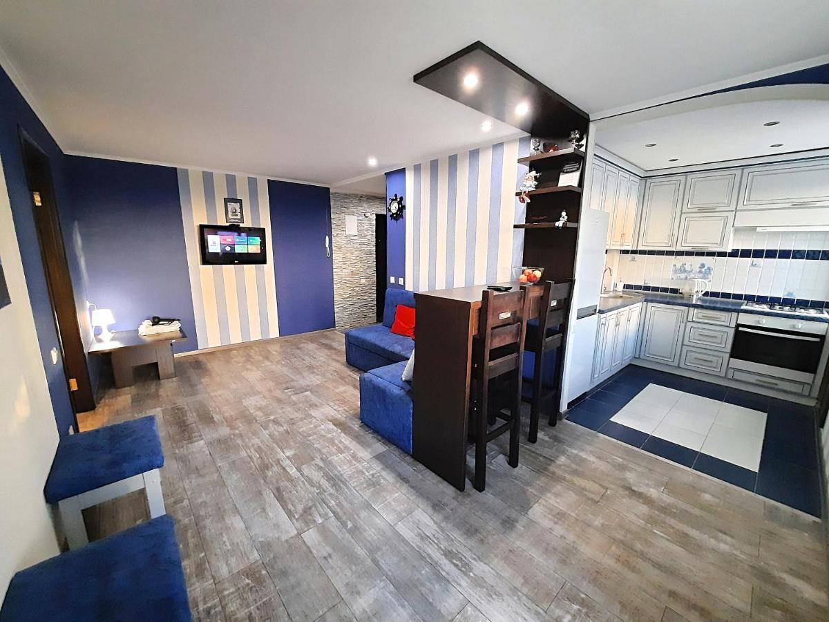 Sea Style - Сеть апартаментов Alex Apartments Бесконтактное заселение 24-7 Полтава Экстерьер фото